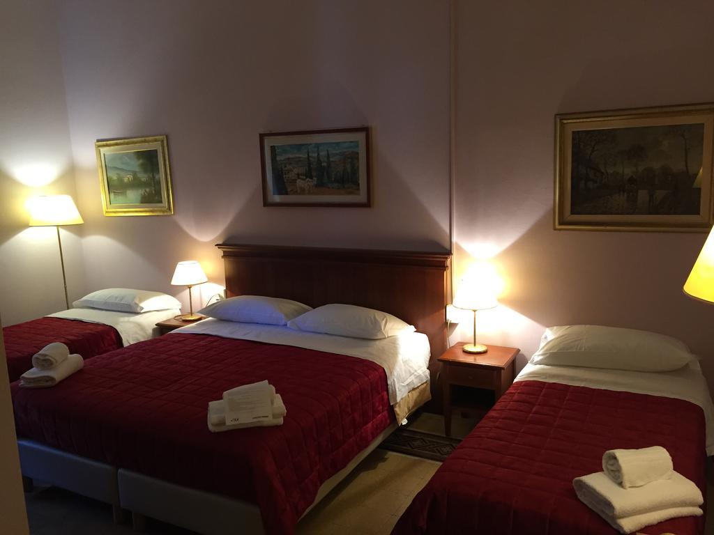 Astrid Hotel Флоренція Номер фото
